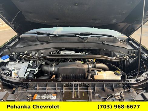 Used 2025 Ford Explorer ST AWD/4WD image 35