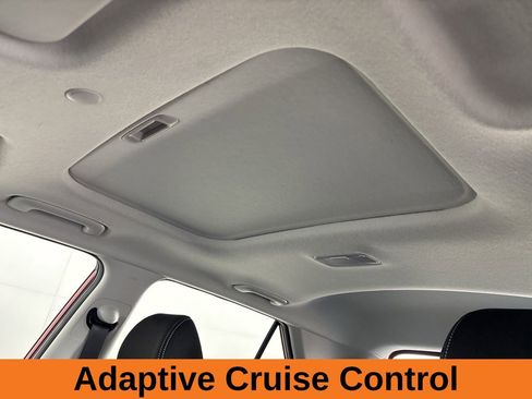 Used 2025 Hyundai Venue SEL FWD image 10