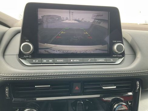 Certified 2023 Nissan Rogue SV w/ SV Premium Package image 17