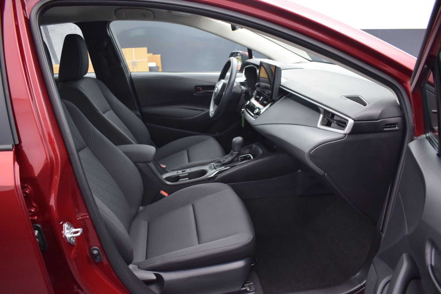 Certified 2025 Toyota Corolla LE FWD image 10