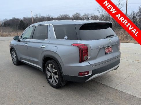 Used 2021 Hyundai Palisade SEL w/ Premium Package image 5