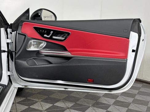 Certified 2024 Mercedes-Benz CLE 300 4MATIC Cabriolet image 32