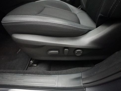 Used 2023 Subaru Forester Premium w/ Popular Package #3 AWD/4WD image 30