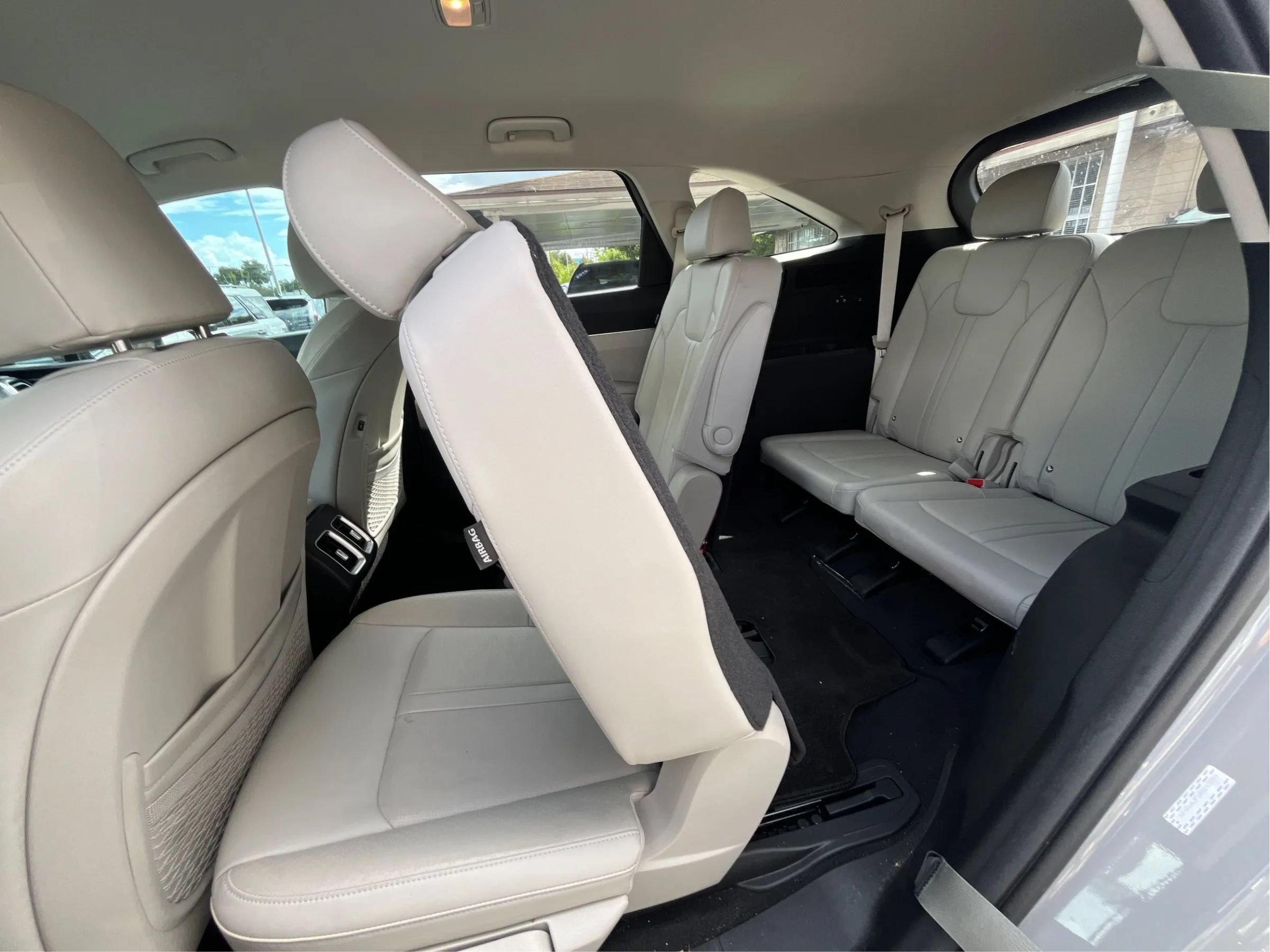 Used 2024 Kia Sorento EX FWD image 10