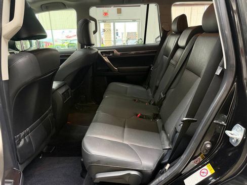 Used 2014 Lexus GX 460 AWD/4WD image 13