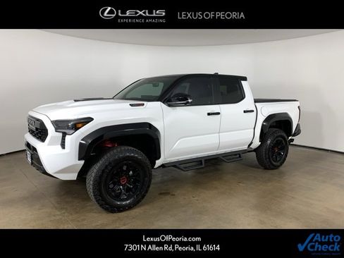 Used 2025 Toyota Tacoma TRD Pro image 1