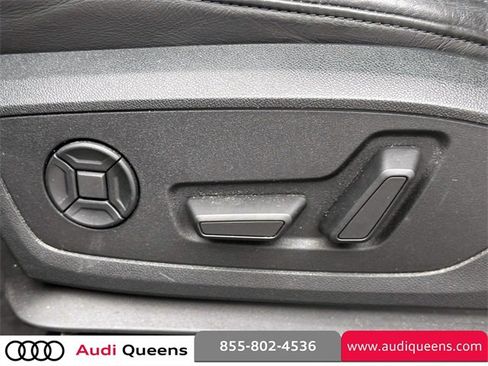 Used 2021 Audi Q3 2.0T Premium w/ Convenience Package image 19