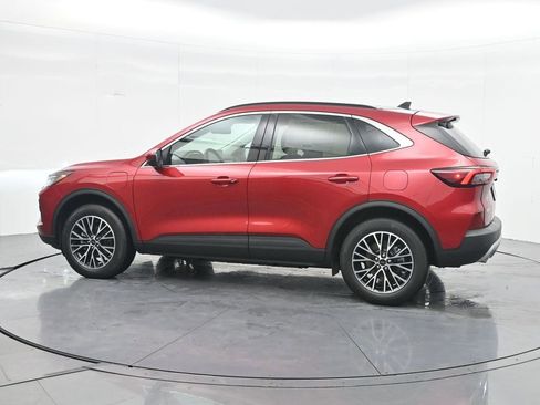New 2026 Ford Escape SE w/ PHEV Premium Package FWD image 10