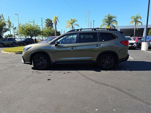 Used 2023 Subaru Ascent Onyx Edition image 4