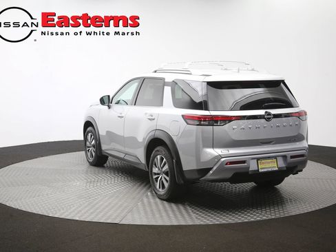 Used 2023 Nissan Pathfinder SL AWD/4WD image 66