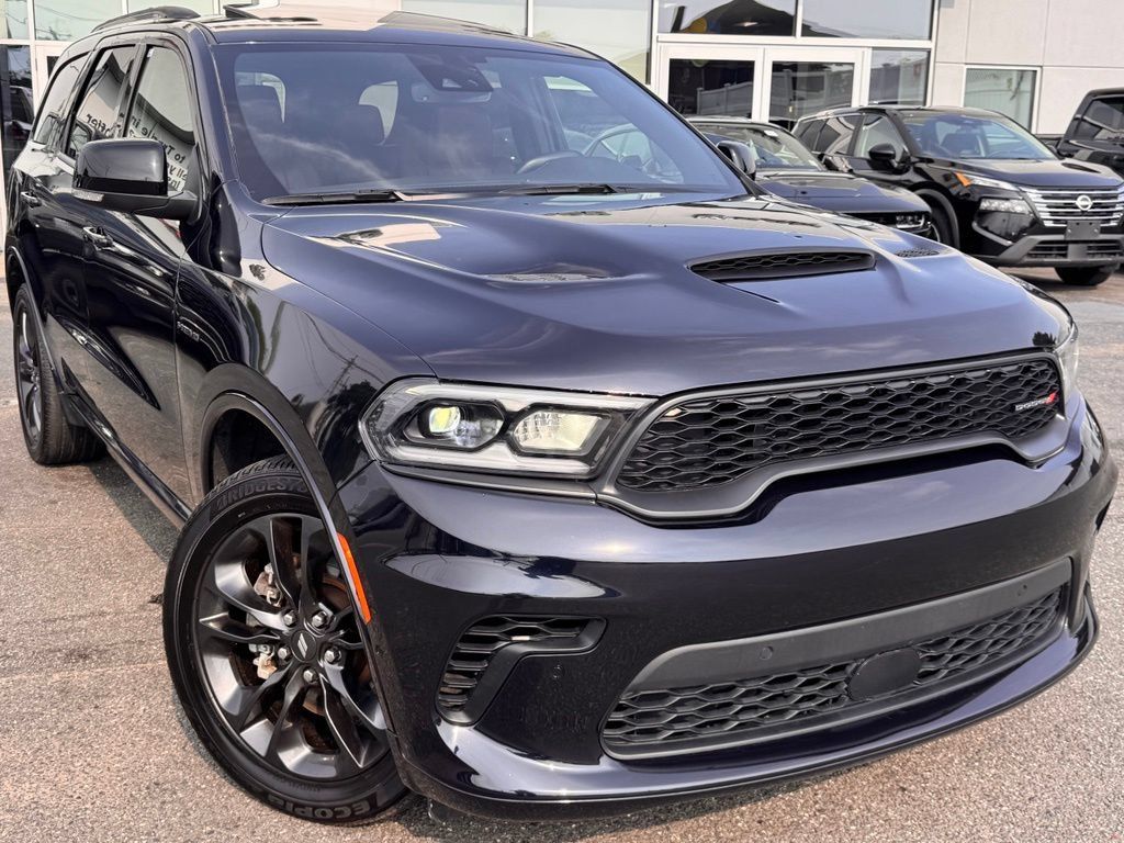 Used 2024 Dodge Durango R/T AWD/4WD image 2
