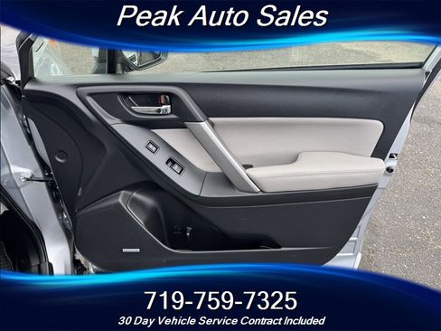 Used 2014 Subaru Forester 2.5i Touring image 35