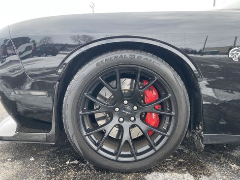 Used 2016 Dodge Challenger SRT Hellcat image 32