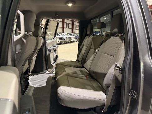 Used 2015 Ford F150 XLT w/ Equipment Group 302A Luxury RWD image 17