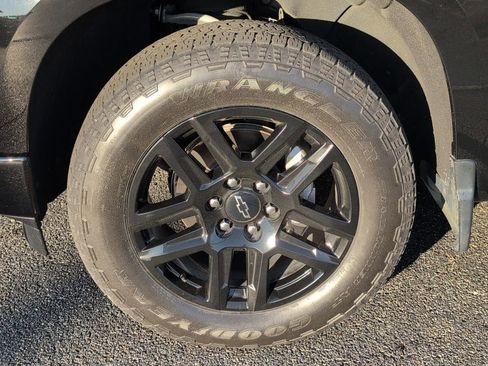 Used 2023 Chevrolet Silverado 1500 RST image 12