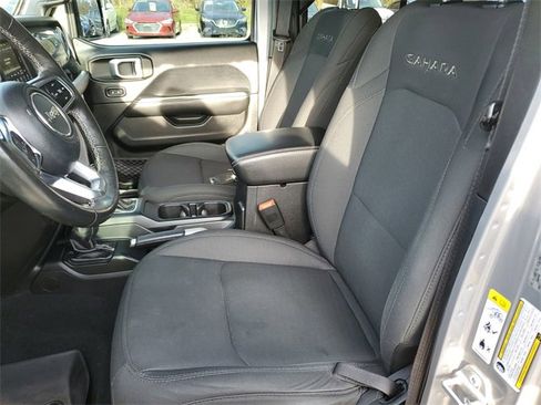 Used 2018 Jeep Wrangler Unlimited Sahara w/ Cold Weather Group image 24