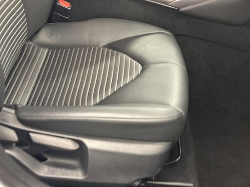 Used 2023 Toyota Camry SE image 10