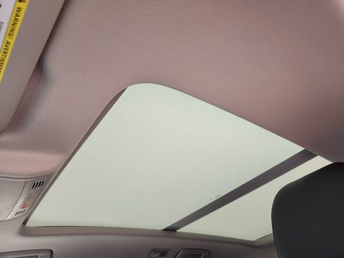 New 2026 Volkswagen Taos SE AWD/4WD image 15