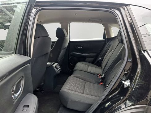 Used 2023 Honda HR-V LX image 9