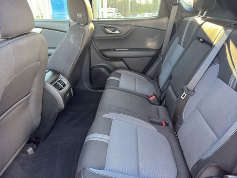 Used 2024 Chevrolet Blazer LT w/ Convenience Package image 14