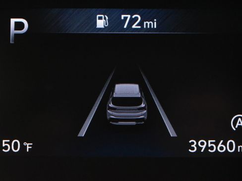 Used 2022 Hyundai Santa Fe SEL image 32