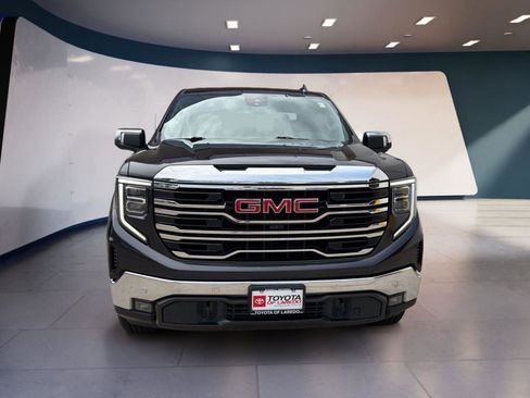 Used 2022 GMC Sierra 1500 SLT AWD/4WD image 8