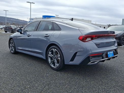 Used 2021 Kia K5 EX image 4