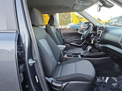 Used 2023 Kia Soul LX w/ Option Group 015 image 30