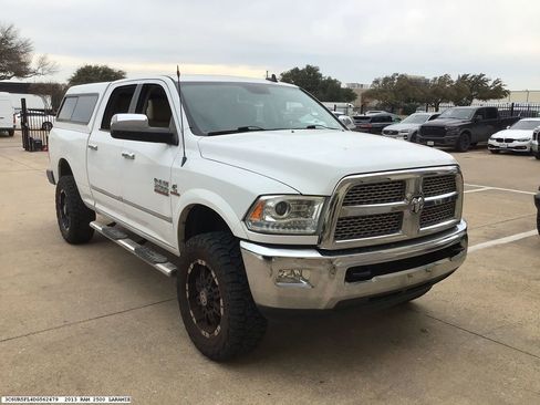 Used 2013 RAM 2500 Laramie image 6
