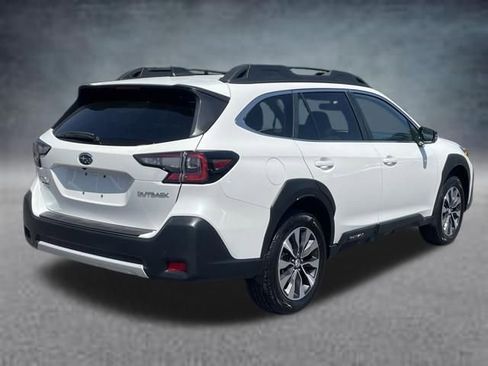 Certified 2025 Subaru Outback Limited AWD/4WD image 4