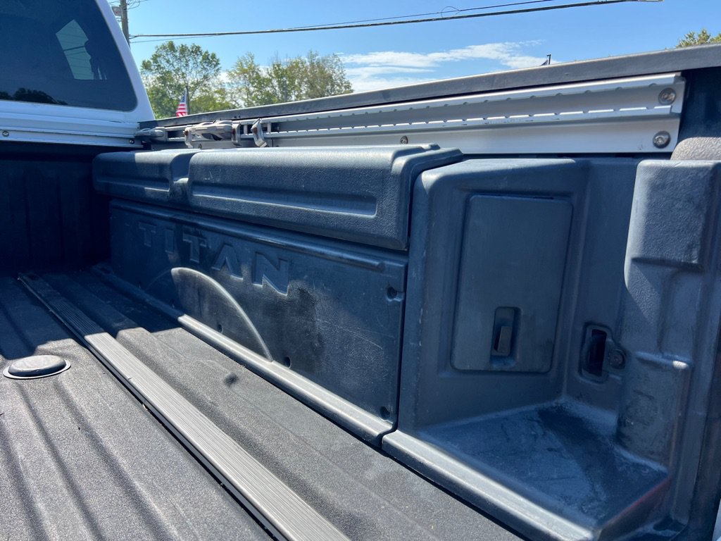 Used 2018 Nissan Titan PRO-4X w/ Pro-4x Convenience Package AWD/4WD image 44