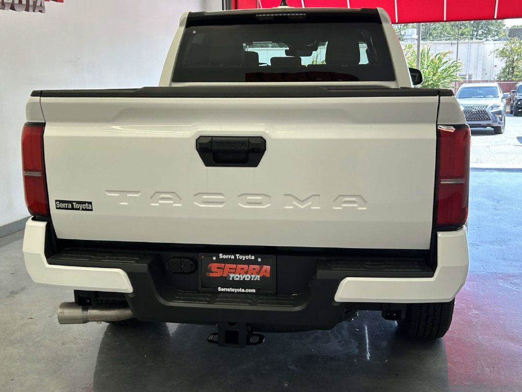 Used 2026 Toyota Tacoma SR5 RWD image 4