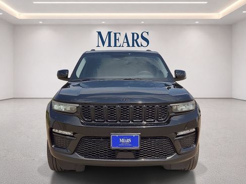 Used 2023 Jeep Grand Cherokee Limited w/ Black Appearance Package RWD image 8