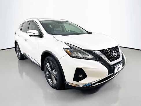 Used 2019 Nissan Murano Platinum image 3