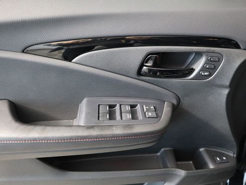 Certified 2024 Honda Passport Black Edition image 24