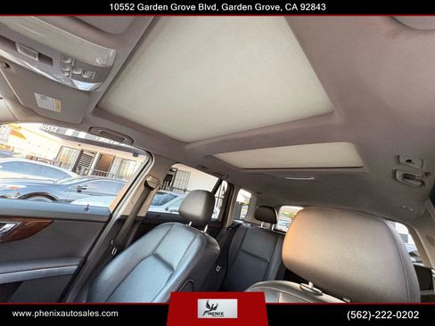 Used 2010 Mercedes-Benz GLK 350 2WD image 19