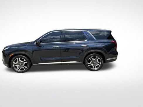 Used 2024 Hyundai Palisade Limited FWD image 6