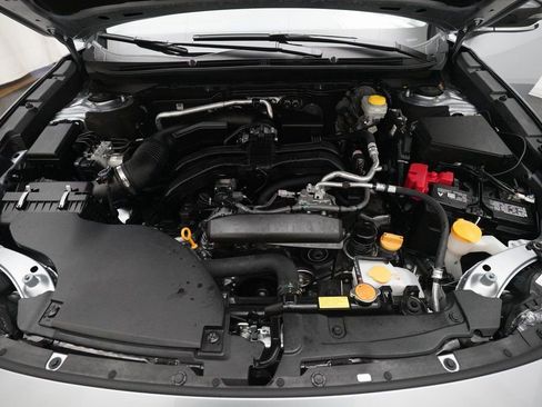 Certified 2025 Subaru Outback Premium image 3