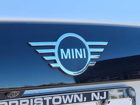 Certified 2024 MINI Cooper 2-Door Hardtop image 29