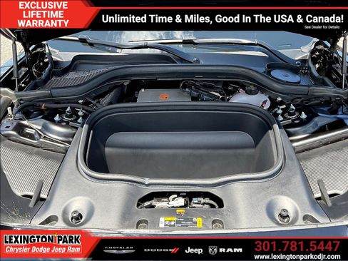 New 2025 Dodge Charger Daytona Scat Pack w/ Track Pack AWD/4WD image 11