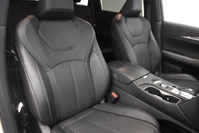 Used 2026 INFINITI QX60 Luxe AWD/4WD image 6