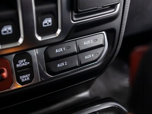 Used 2026 Jeep Wrangler Rubicon AWD/4WD image 31