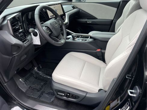 New 2026 Lexus TX 350 AWD image 10