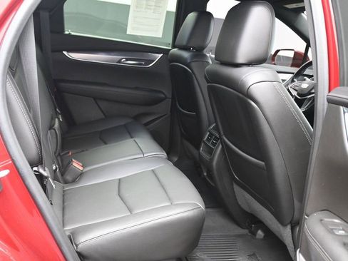Used 2020 Cadillac XT5 Luxury FWD image 11