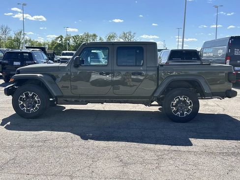 New 2026 Jeep Gladiator Sport AWD/4WD image 5