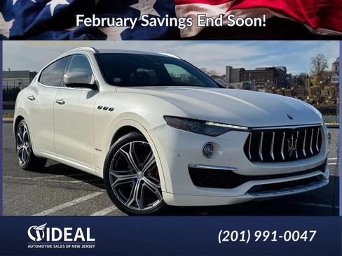 Used 2019 Maserati Levante GranLusso image 1