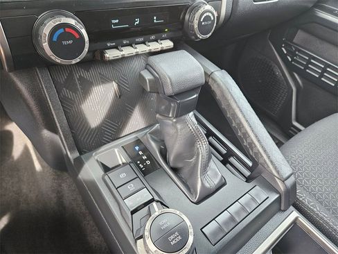 Used 2025 Toyota 4Runner SR5 image 29