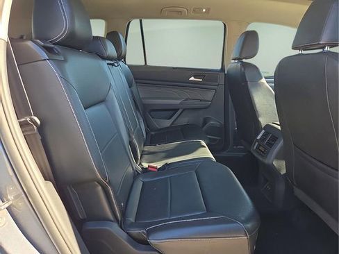 Used 2022 Volkswagen Atlas SE image 15