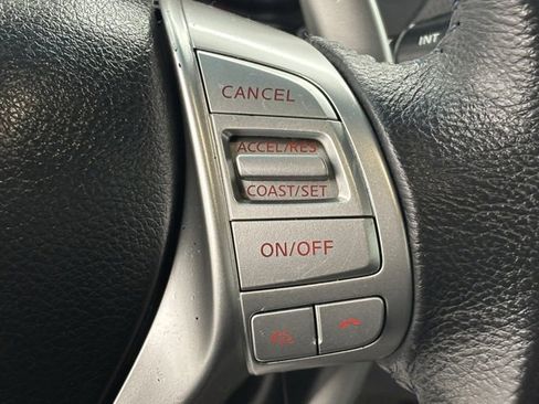 Used 2016 Nissan Altima 2.5 SR image 16