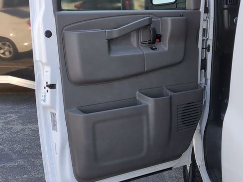 Used 2024 Chevrolet Express 3500 LT w/ LT Preferred Equipment Group RWD image 22
